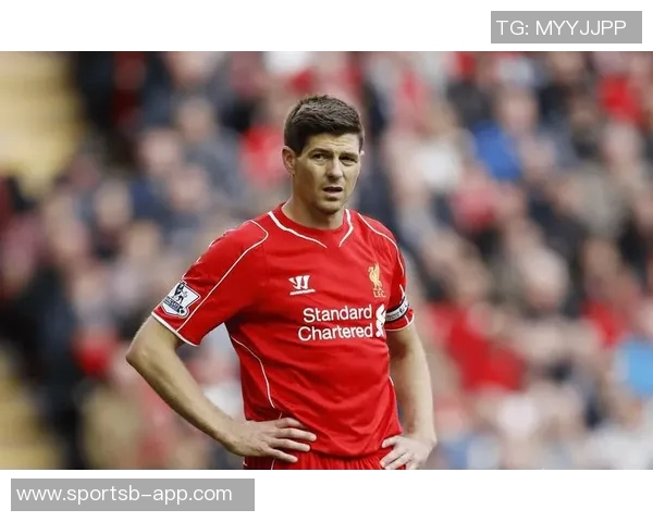 杰拉德盛赞赖斯身材完美呼吁利物浦当初应引进这位中场天才